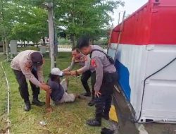 Personel Pos Pam Rest Area KM 306  Membantu Sopir Tronton yang Sakit