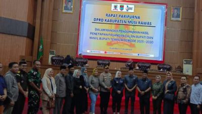 Sidang Paripurna DPRD Musi Rawas Menetapkan Calon Bupati Terpilih Hj Ratna Machmud dan Wakil Suprayitno